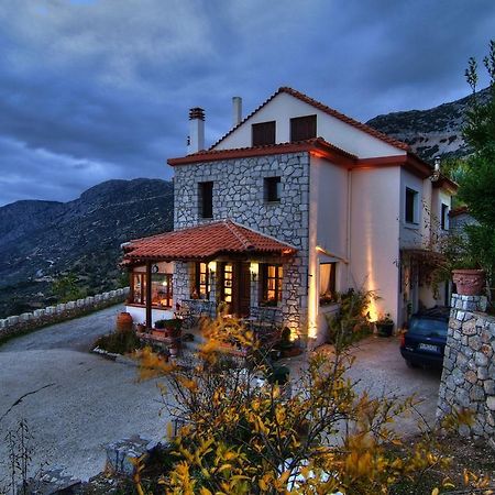 Nefeles Otel Arachova Dış mekan fotoğraf