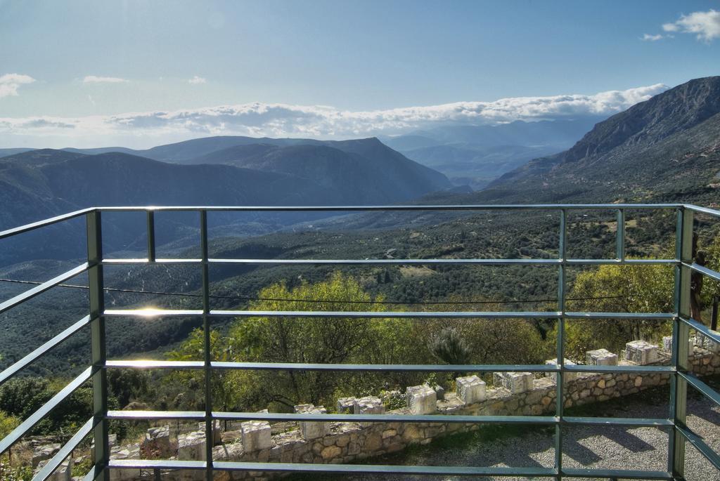 Nefeles Otel Arachova Dış mekan fotoğraf