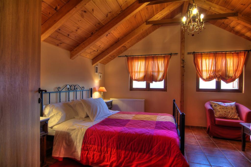 Nefeles Otel Arachova Dış mekan fotoğraf