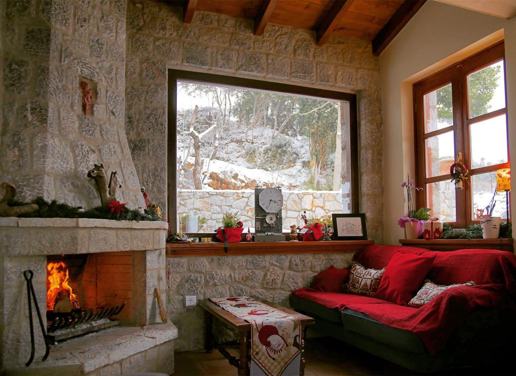 Nefeles Otel Arachova Dış mekan fotoğraf